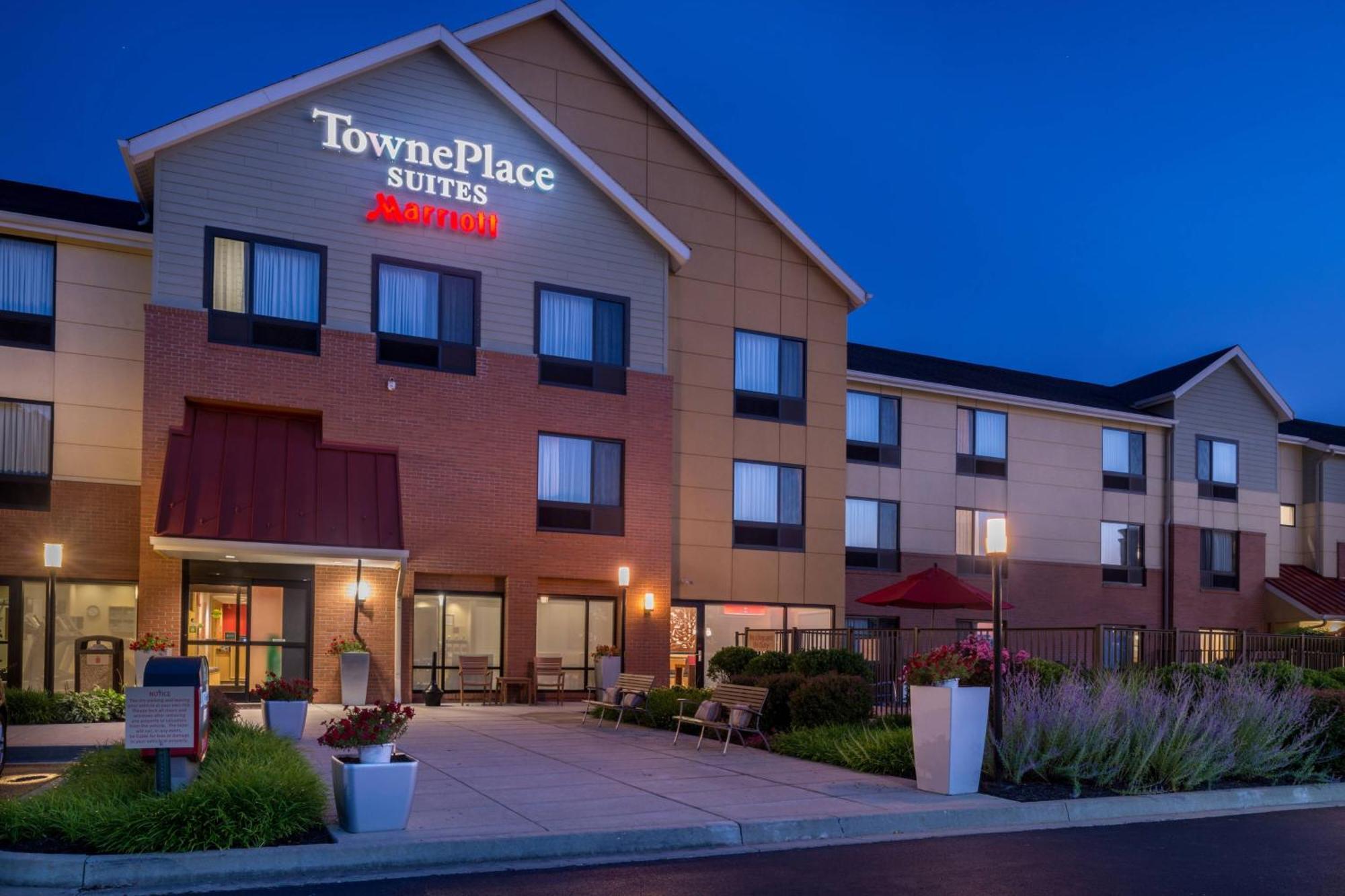 Towneplace Suites Huntington Eksteriør billede